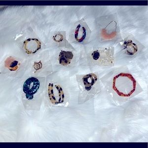 Earring bundle, brand new in packaging